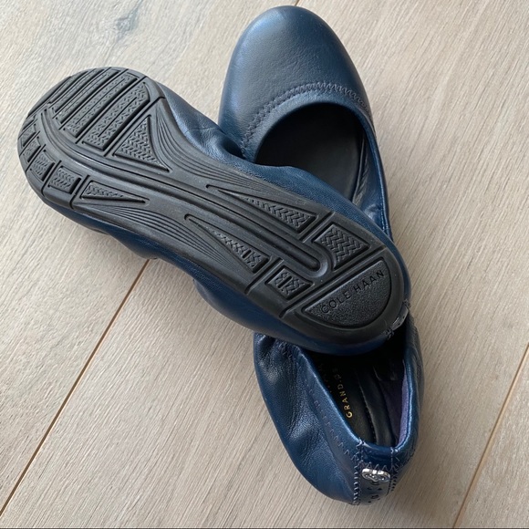 Cole Haan blue ballet flats with elastic - Picture 3 of 7